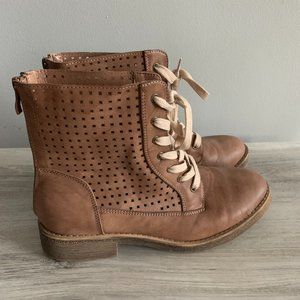 USED-Journee Collection Brown Womens Boots-Size 10